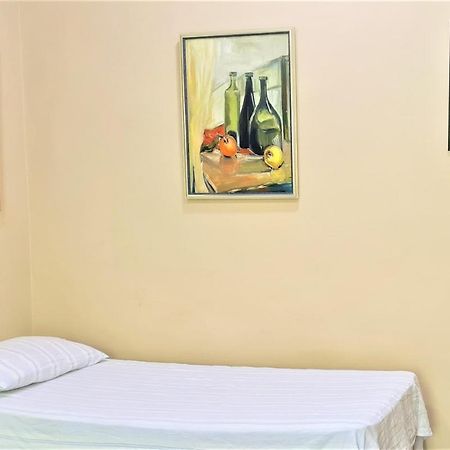 2V1 - Blloku Mac Appartement Tirana Buitenkant foto